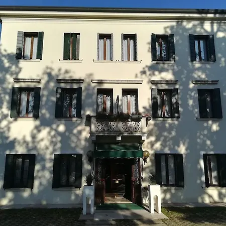 Scala Hotel 3*